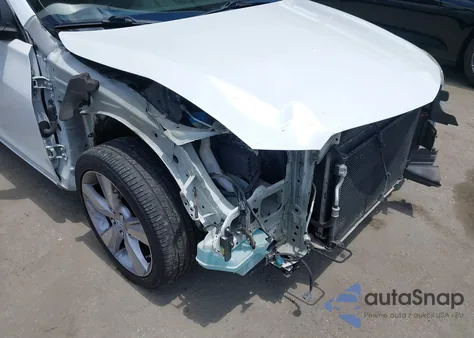 2015 Acura Ilx 2.0L z USA, uszkodzony, nr VIN 19VDE1F74FE001609